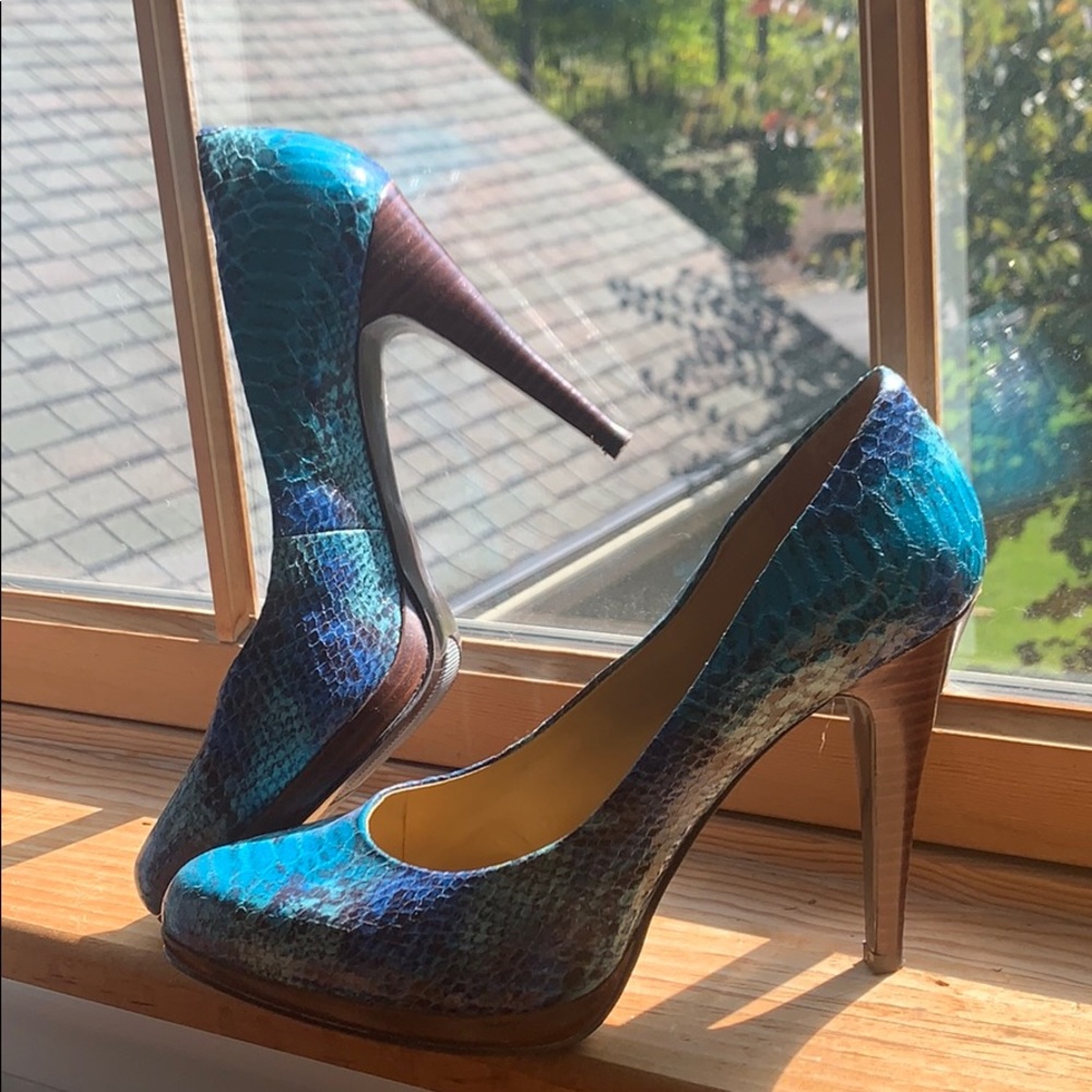 Women’s Nine West platform heels
